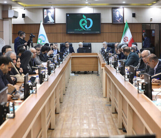شهریاری: از همه ظرفیت‌های مجلس برای رفع مشکلات دارویی استفاده می‌کنیم