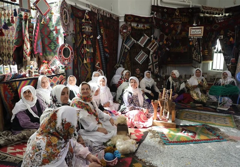 صنایع دستی در تبعیض بانکها/ تسهیلاتی که به هنرمندان نمیرسد! اخبار استان گلستان , وزارت میراث فرهنگی، گردشگری و صنایع دستی , میراث فرهنگی ,