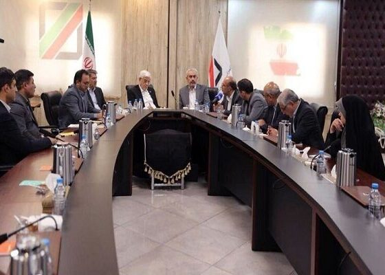 عارف: هیچ اختلافی درباره متن مذاکره میان مسئولان کشور نیست