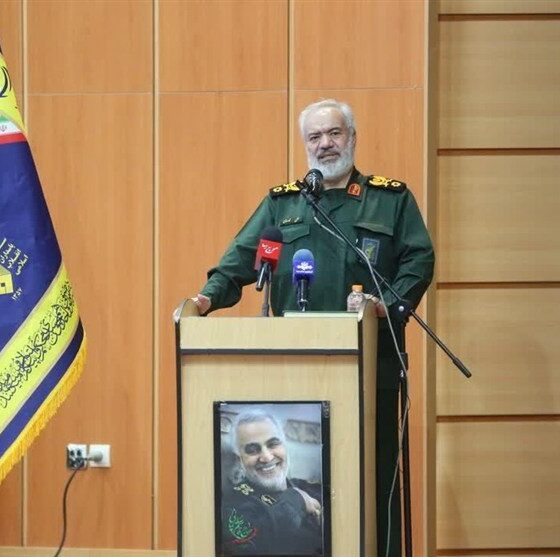 فدوی: در آستانه پیروزی بزرگی در برابر آمریکا قرار داریم