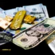 قیمت طلا، سکه و دلار امروز دوشنبه 18خرداد/ کاهش تمام قیمت ها + جدول