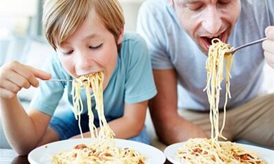 متخصصان تغذیه: جویدن ۲۰ دقیقه‌ای اشتهای کاذب را مهار می‌کند