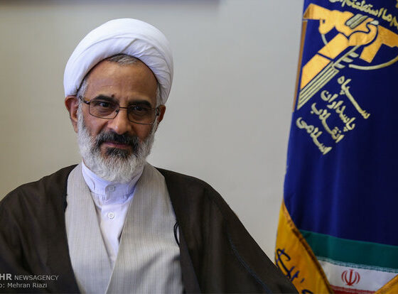 مذاکره باید با هوشیاری انجام شود؛ نگذاریم انسجام و وحدت ملی آسیب ببیند