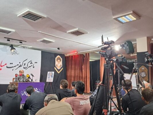 مراسم نخستین سالگرد شهید فریدون عباسی برگزار شد مراسم نخستین سالگرد شهید فریدون عباسی برگزار شد