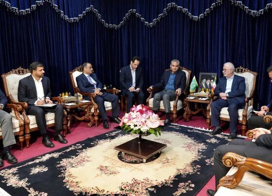 مومنی: هدف‌گذاری تجارت ۱۰ میلیارد دلاری ایران و پاکستان عملیاتی می‌شود