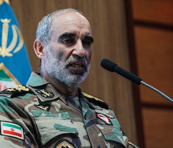 نیروی زمینی ارتش از هیچ تلاشی برای حفظ اسلام و ایران دریغ نخواهد کرد