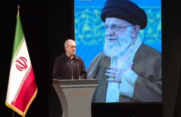 پزشکیان: دشمن تسلیم شدن ما را باید در خواب ببیند پزشکیان: دشمن تسلیم شدن ما را باید در خواب ببیند