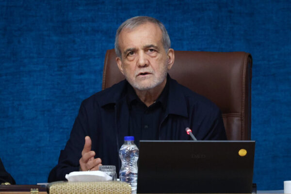 پزشکیان: دولت باید در صرفهجویی پیشگام باشد پزشکیان: دولت باید در صرفهجویی پیشگام باشد