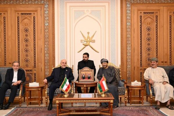 پیام وزارت امور خارجه عمان در خصوص دیدار استقبال از هیئت ایرانی پیام وزارت امور خارجه عمان در خصوص دیدار استقبال از هیئت ایرانی