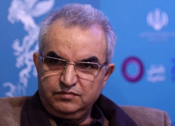 چرا خودمان را مقید به قانونی کنیم که مربوط به ۴۰ سال گذشته است؟/ ابوالحسن داودی از اما و اگرهای حذف پروانه ساخت گفت