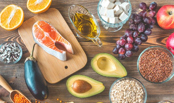 ۱۰ ماده غذایی ضدکلسترول+ اینفوگرافی
