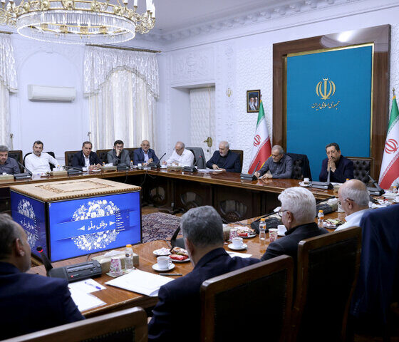 تصویب ۷ تصمیم عملیاتی برای تأمین برق صنایع و پایداری تولید