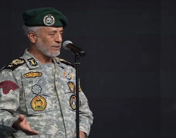 دریادار سیاری: سواحل ایران جهنم بی بازگشت برای نیروهای خارجی است