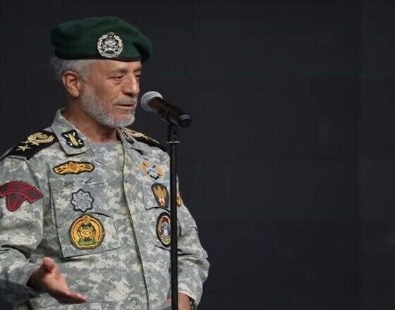 دریادار سیاری: قدرت ‌ایران برای آمریکا غیرقابل هضم است‌