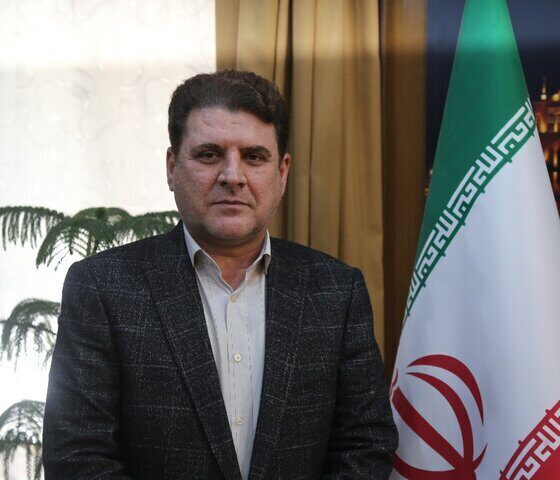 زینی‌وند: مدیریت استان‌های مورد تهاجم دشمن، به خوبی انجام شده است