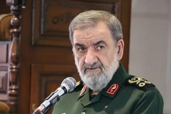 سرلشکر محسن رضایی: سیاست هم جنگ هم مذاکره تمام شد