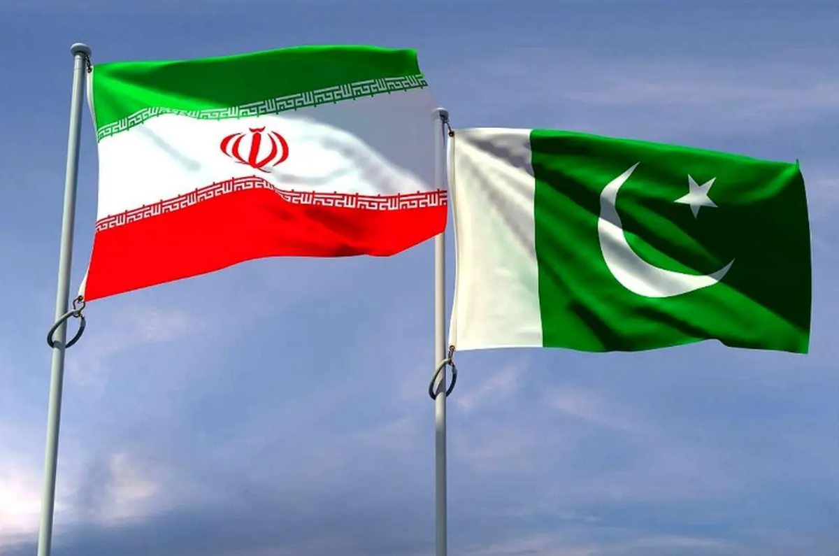 سفری که خبرساز شد / المیادین از حضور وزیر کشور ایران در پاکستان خبر داد