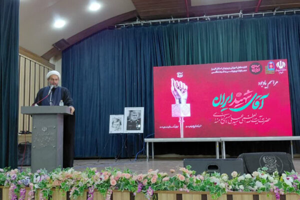 سکوت در برابر جنایت آمریکا و اسرائیل جایز نیست سکوت در برابر جنایت آمریکا و اسرائیل جایز نیست