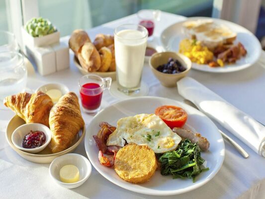 صبحانه سالم؛ سوخت مورد نیاز بدن برای شروع یک روز پرانرژی