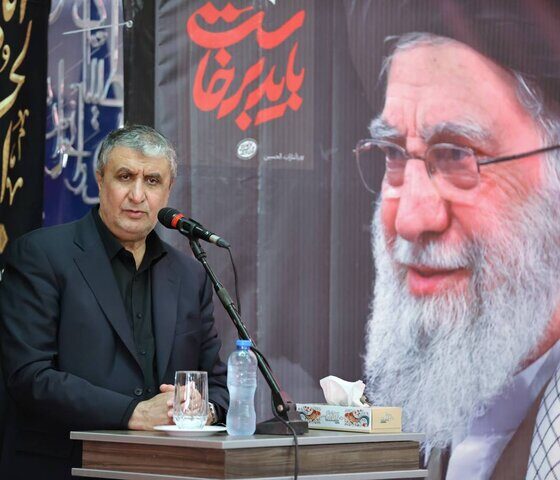 صنعت هسته‌ای میراث امام شهید است