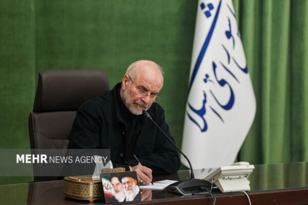 قالیباف: اطاعت از رهبری، شرط ضروری پیروزی در میدان مبارزه با دشمن است قالیباف: اطاعت از رهبری، شرط ضروری پیروزی در میدان مبارزه با دشمن است
