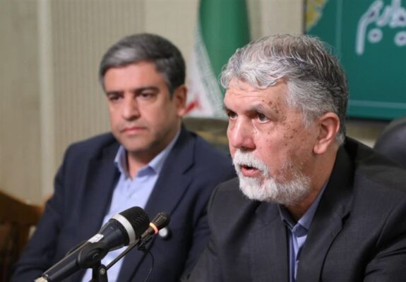 قدرت نظامی و مردمی دشمن را وحشتزده کرده است قدرت نظامی و مردمی دشمن را وحشتزده کرده است