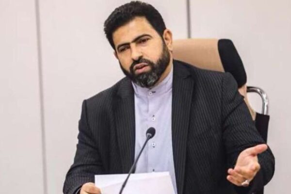قطعی برق در اوج گرمای خوزستان برای مردم قابل تحمل نیست