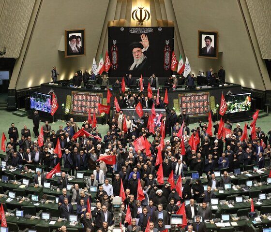 نشست علنی مجلس برگزار شد/ تصویب سازوکار برگزاری جلسات اضطراری