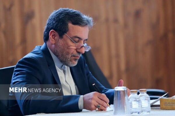 پیام تسلیت عراقچی به قشقاوی پیام تسلیت عراقچی به قشقاوی