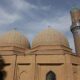 چه عاملی سلمان را از صحابی معمولی به خویشاوند خاندان رسالت ارتقا داد؟