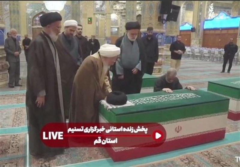 گزارش تسنیم از جزییات بدرقه آقای شهید ایران در قم/رویداد بزرگ تاریخ قم تشییع رهبر شهید , تشییع امام شهید , تشییع آیتاللهالعظمی سید علی خامنهای , بدرقه آقای شهید ایران , اخبار استان قم , آیتالله سید علی خامنهای ,