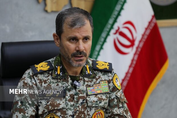 امیر شکوری: دشمن هیچگاه نباید در آسمان ایران احساس امنیت کند امیر شکوری: دشمن هیچگاه نباید در آسمان ایران احساس امنیت کند